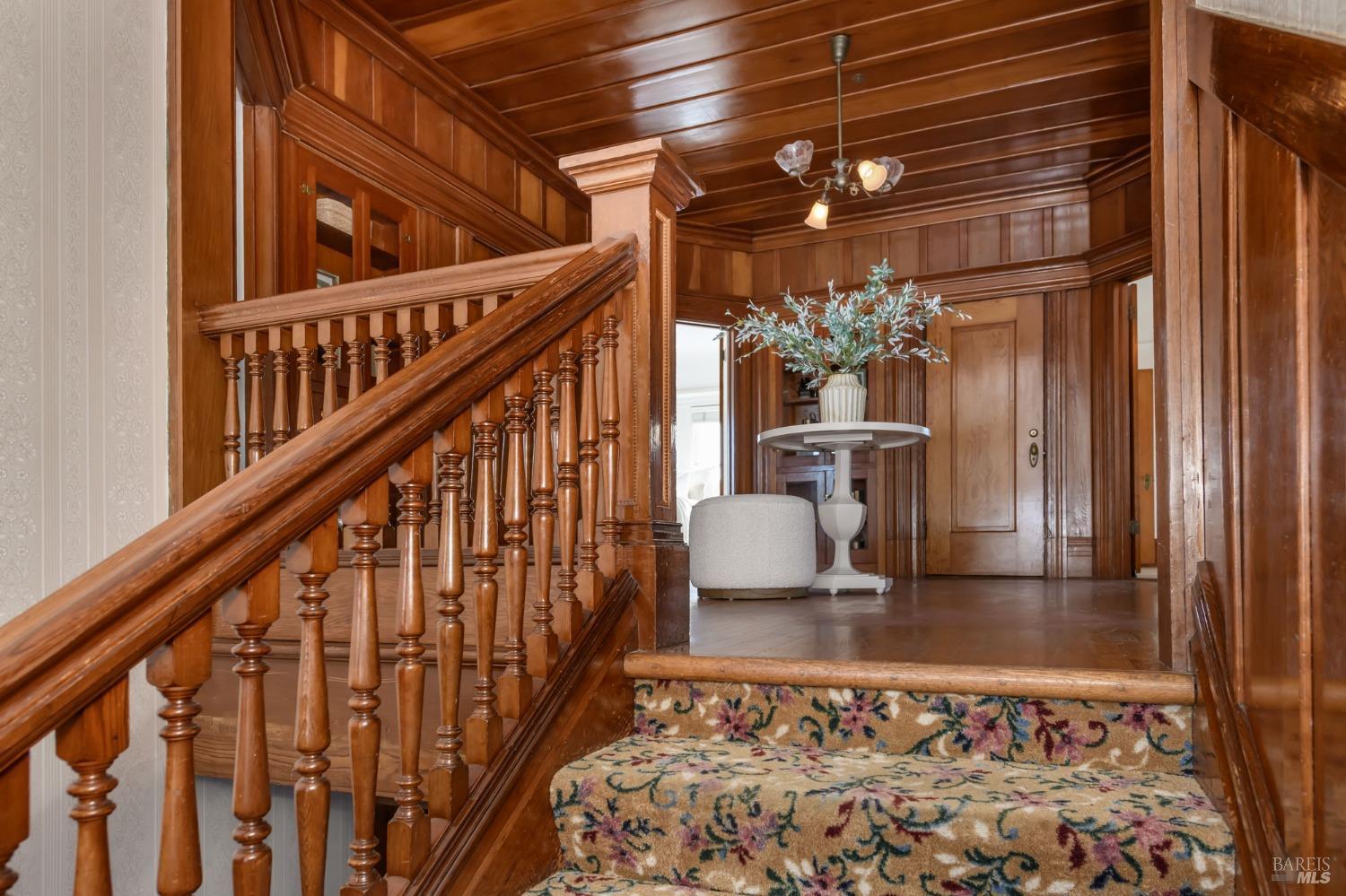 8-10 Keller Street St