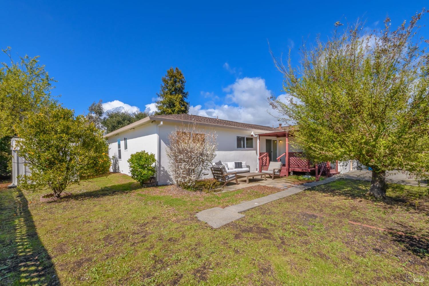 1709 Orinda Ct