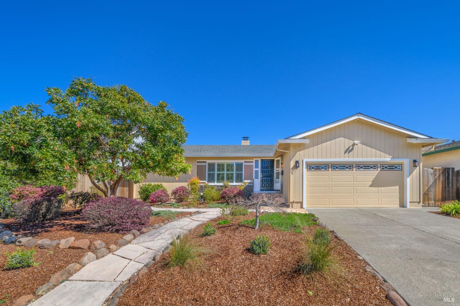 112 Eastside Cir