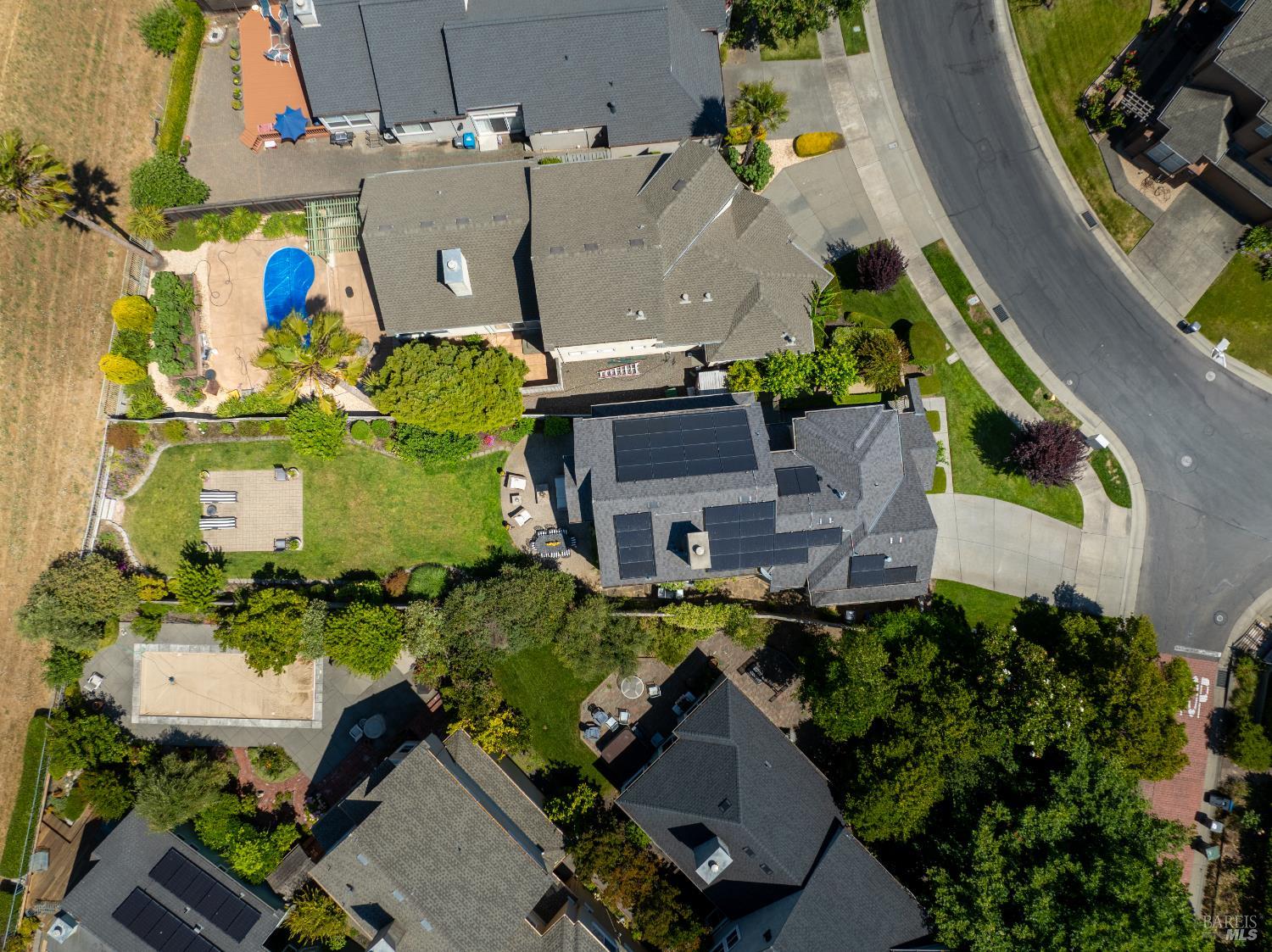 1996 Falcon Ridge Dr