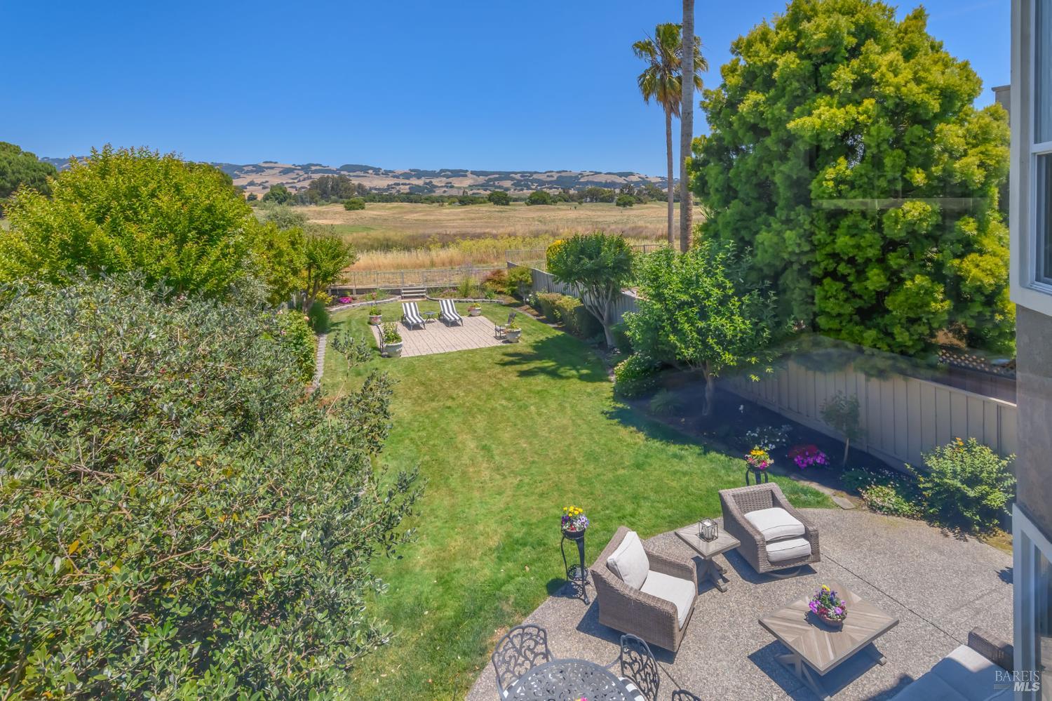 1996 Falcon Ridge Dr