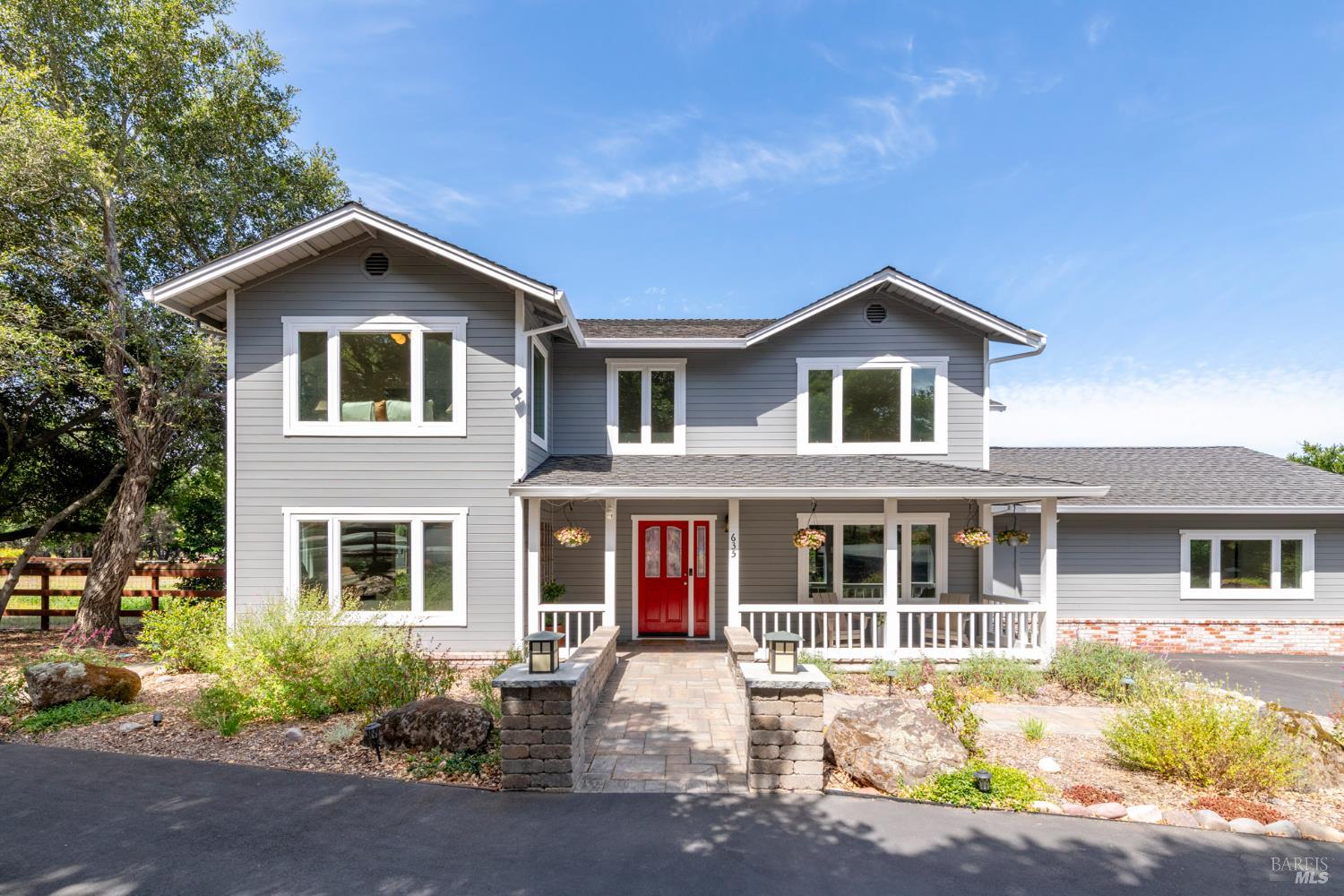 635 Palm Ave
