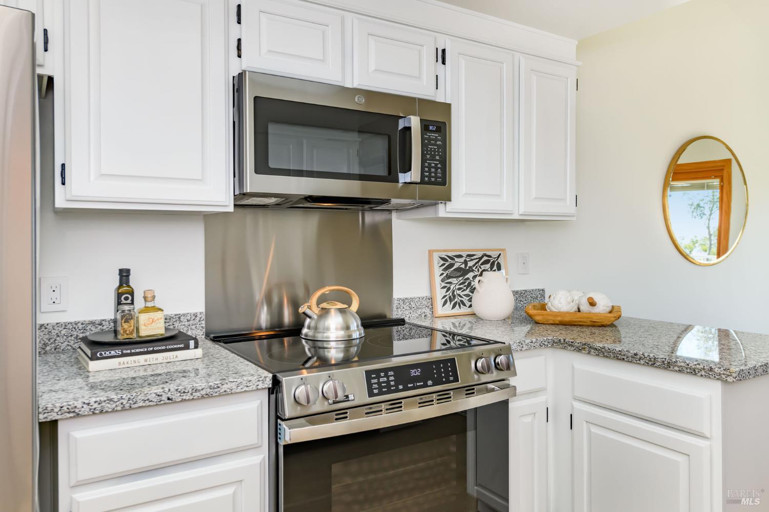 45 Teralynn Ct