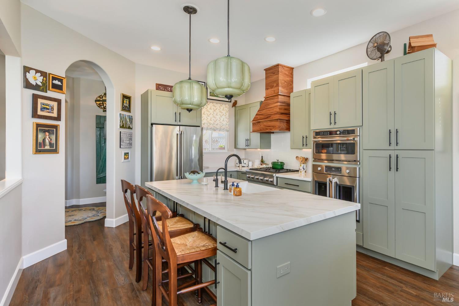 1863 Falcon Ridge Dr