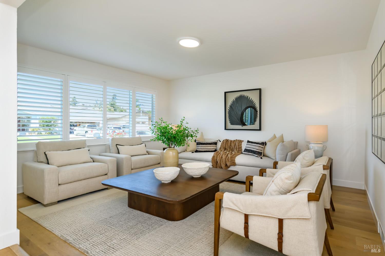 1638 Lauren Dr