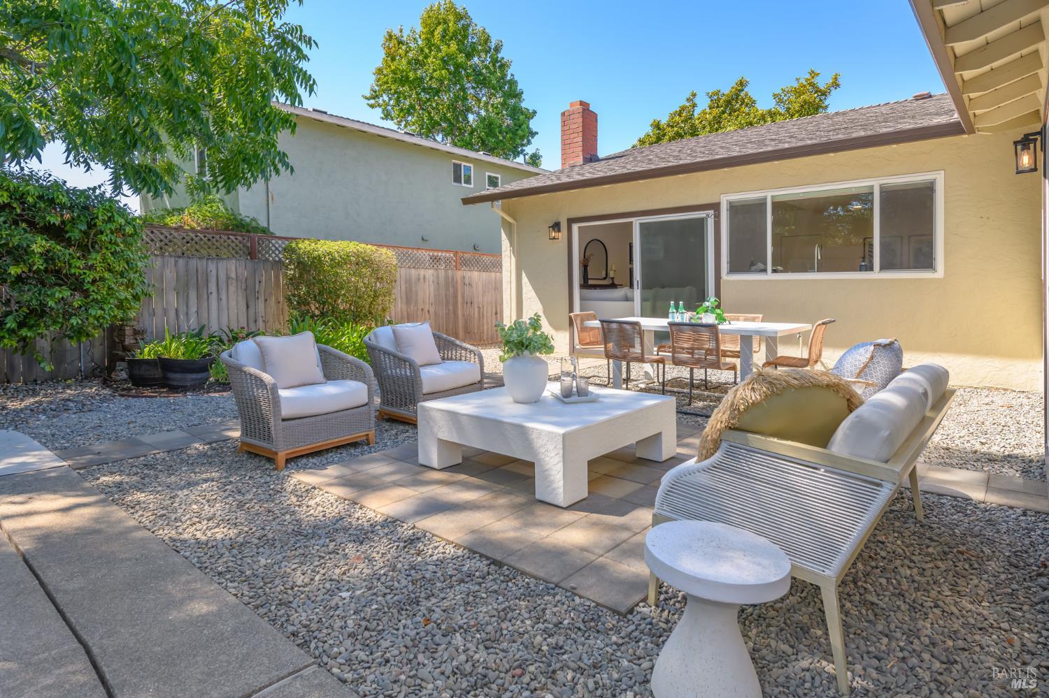 1638 Lauren Dr