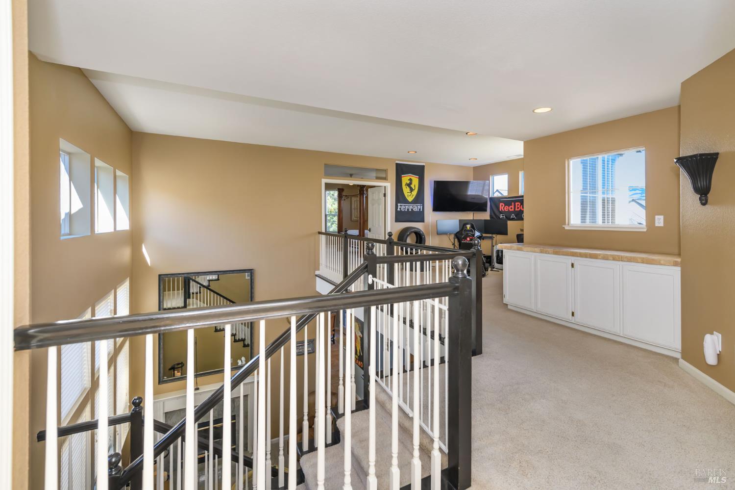 2 Wedgewood Ct