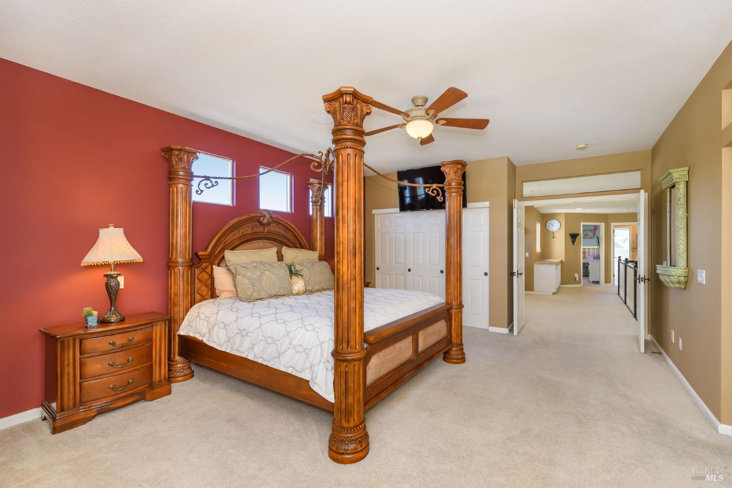 2 Wedgewood Ct