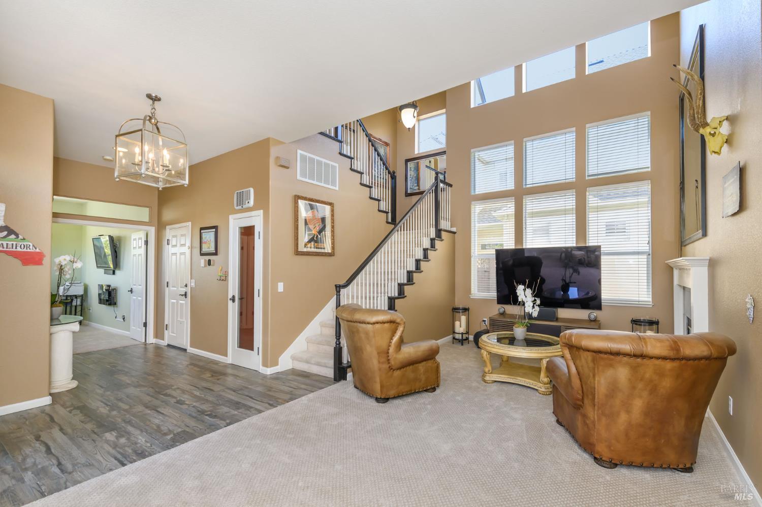 2 Wedgewood Ct