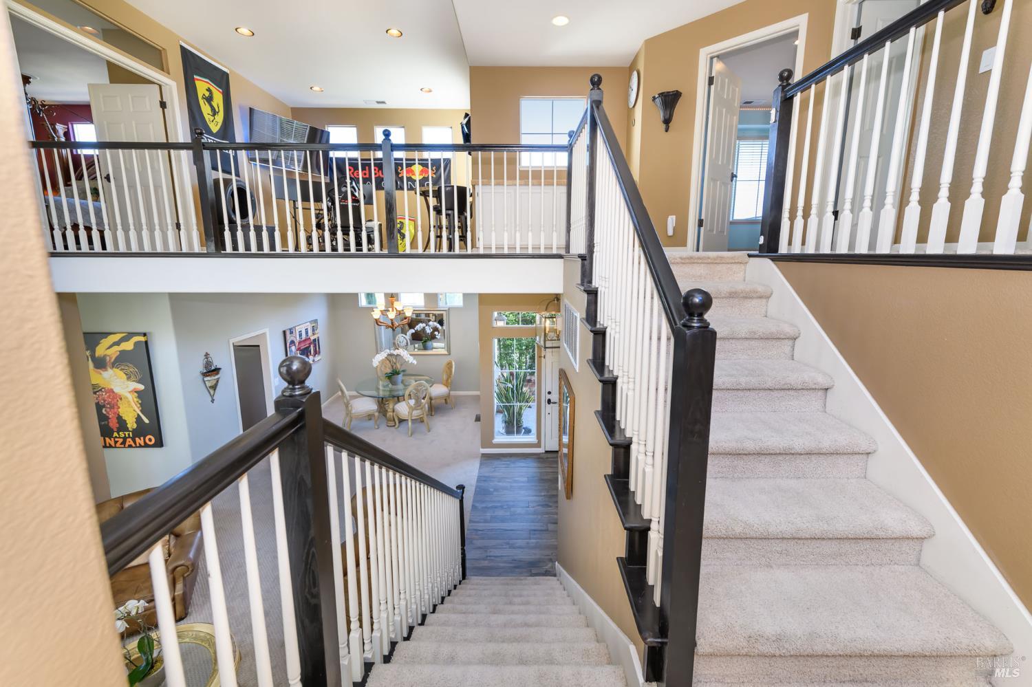 2 Wedgewood Ct