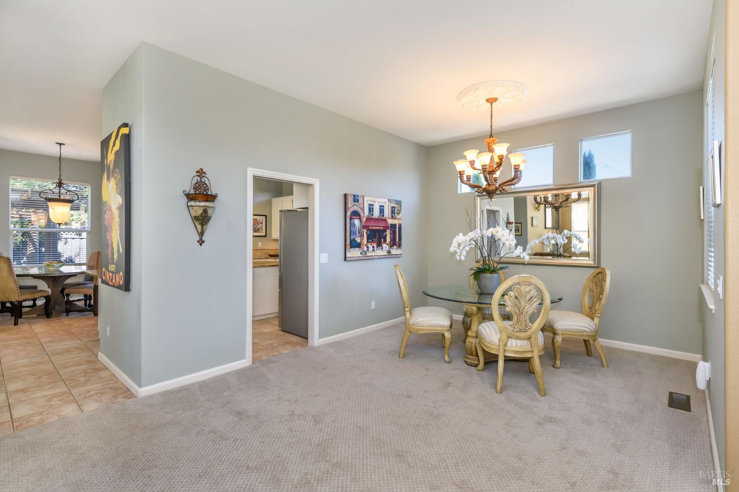 2 Wedgewood Ct