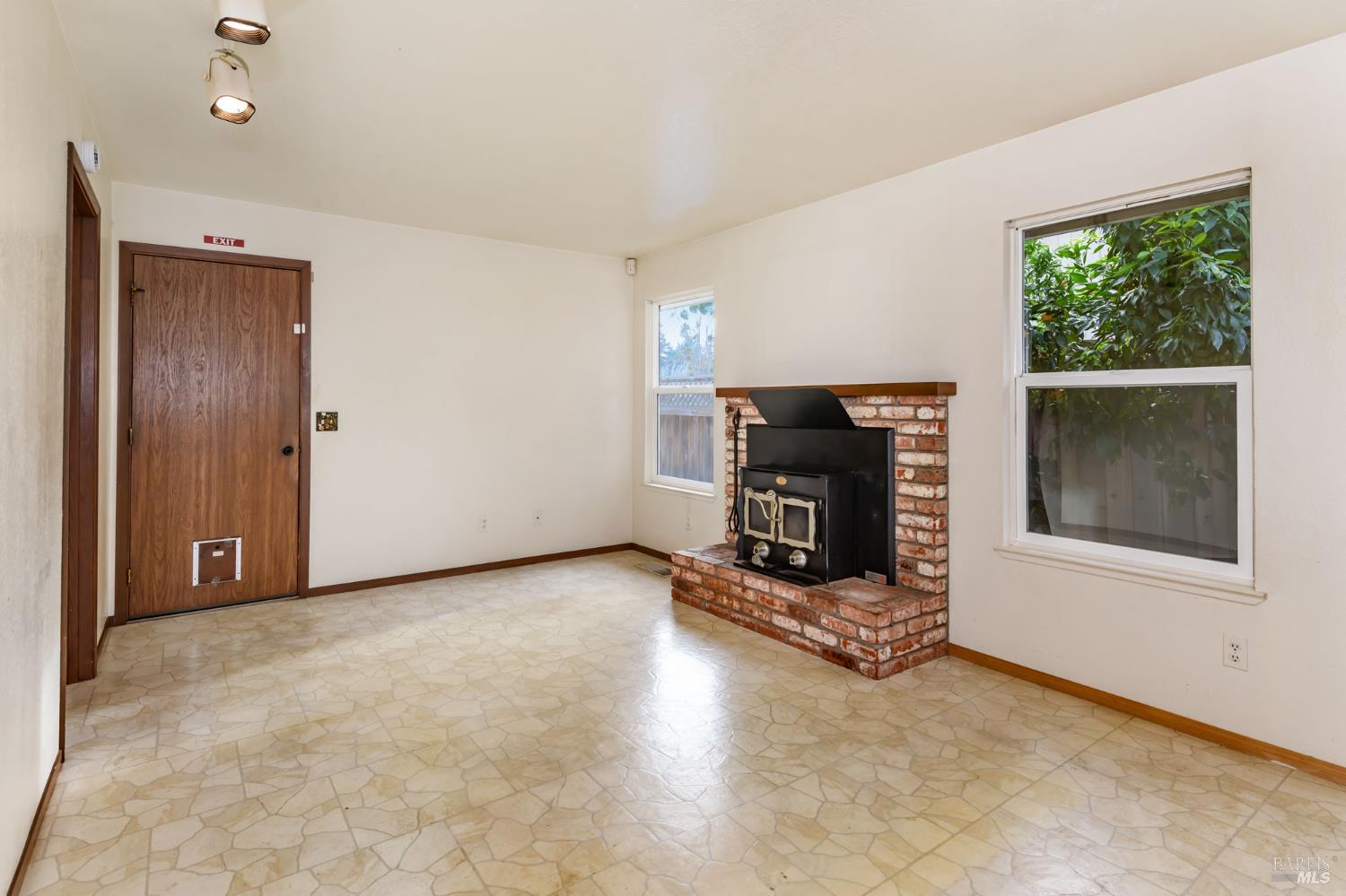 1068 San Francisco Way