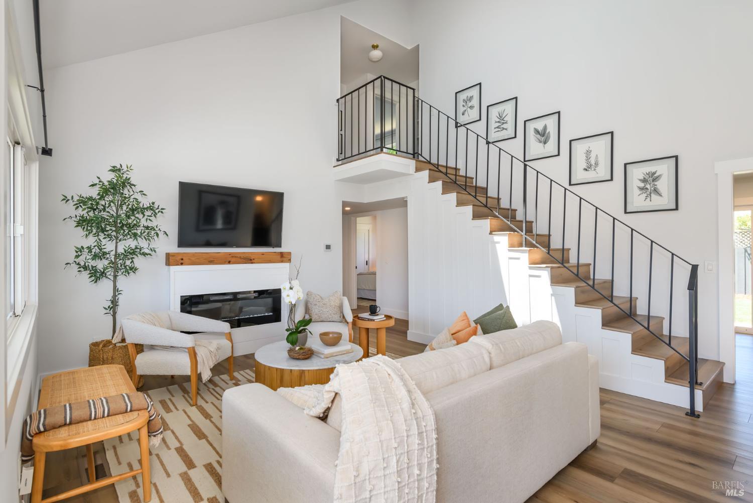 1649 Baywood Drive