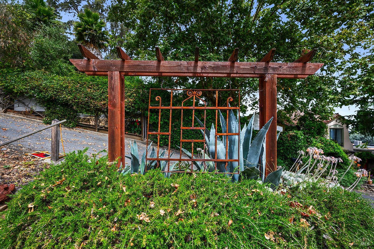 35 Linda Vista Terrace