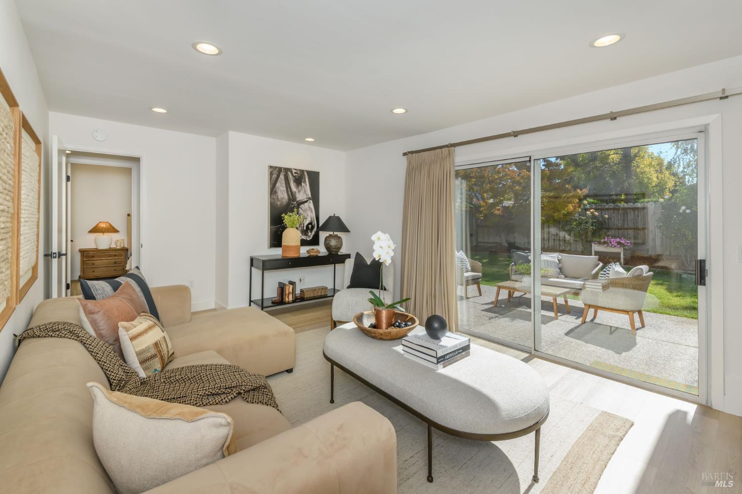1620 Caulfield Lane