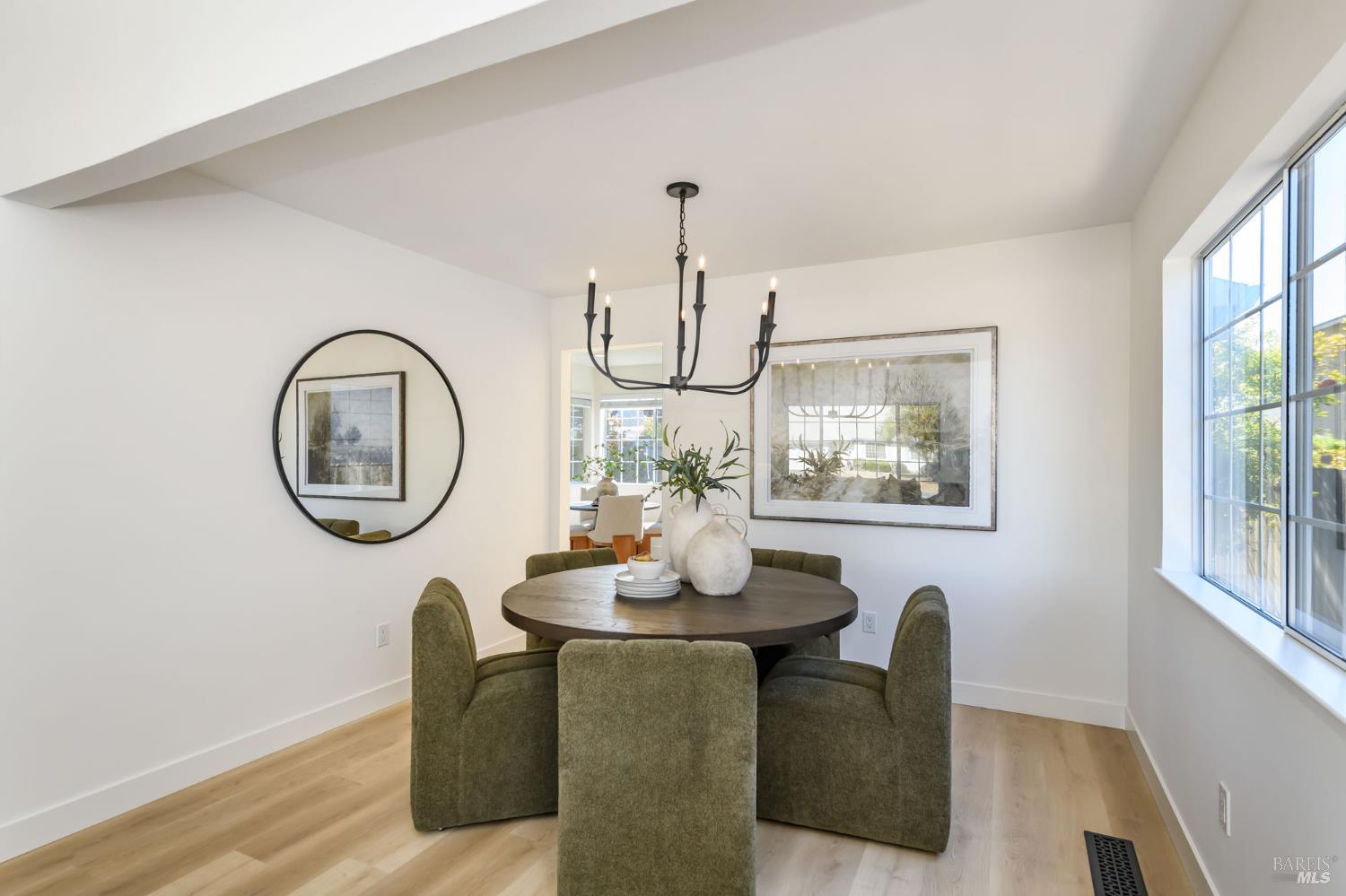 1620 Caulfield Lane