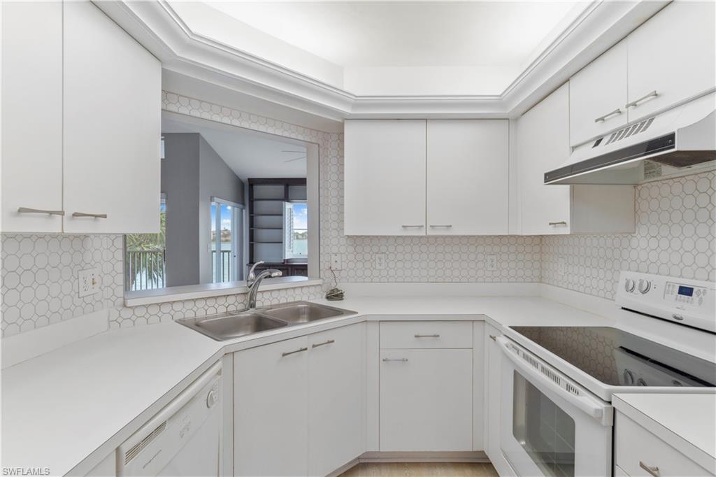 2895 Citrus Lake DR # 304 Unit: O-304