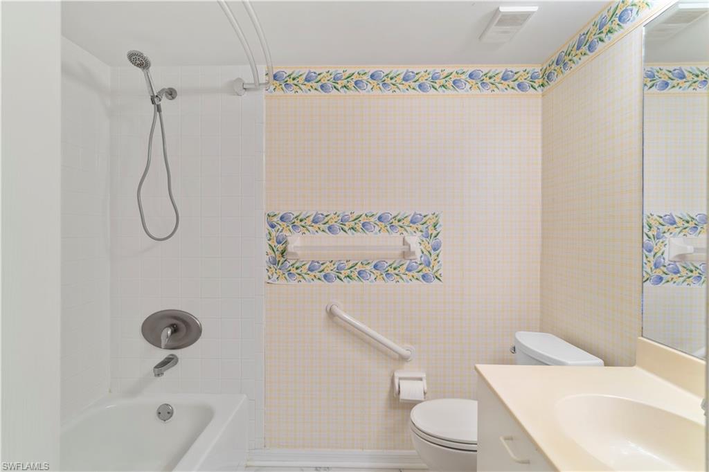 2895 Citrus Lake DR # 304 Unit: O-304