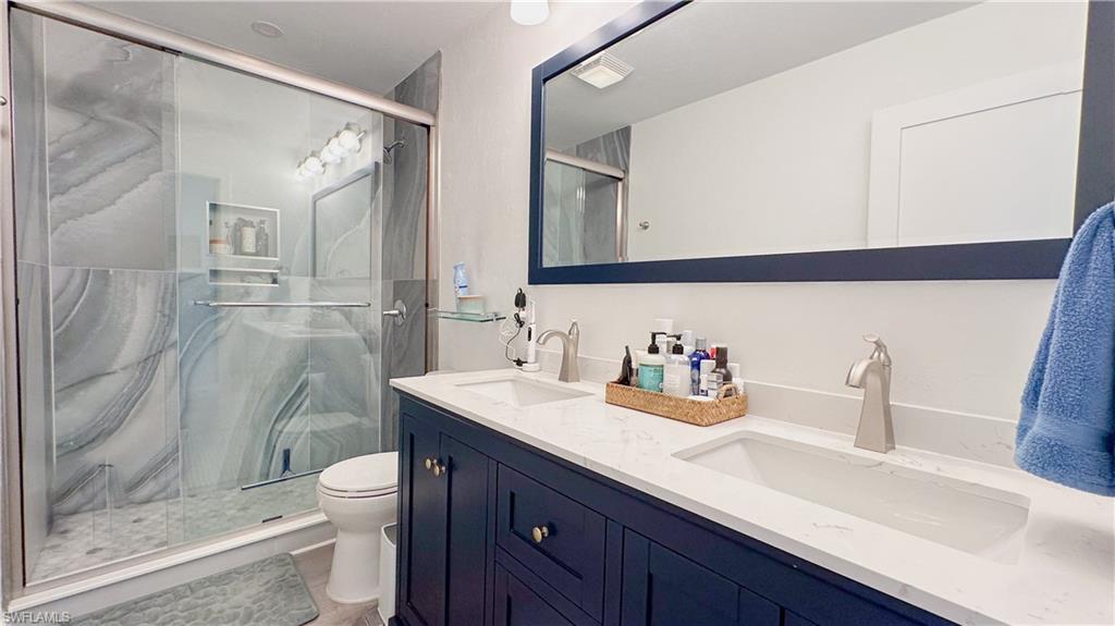 1308 Rosemary LN
