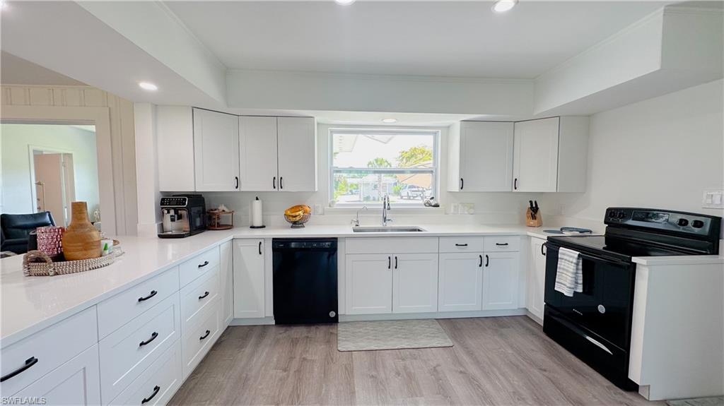 1308 Rosemary LN