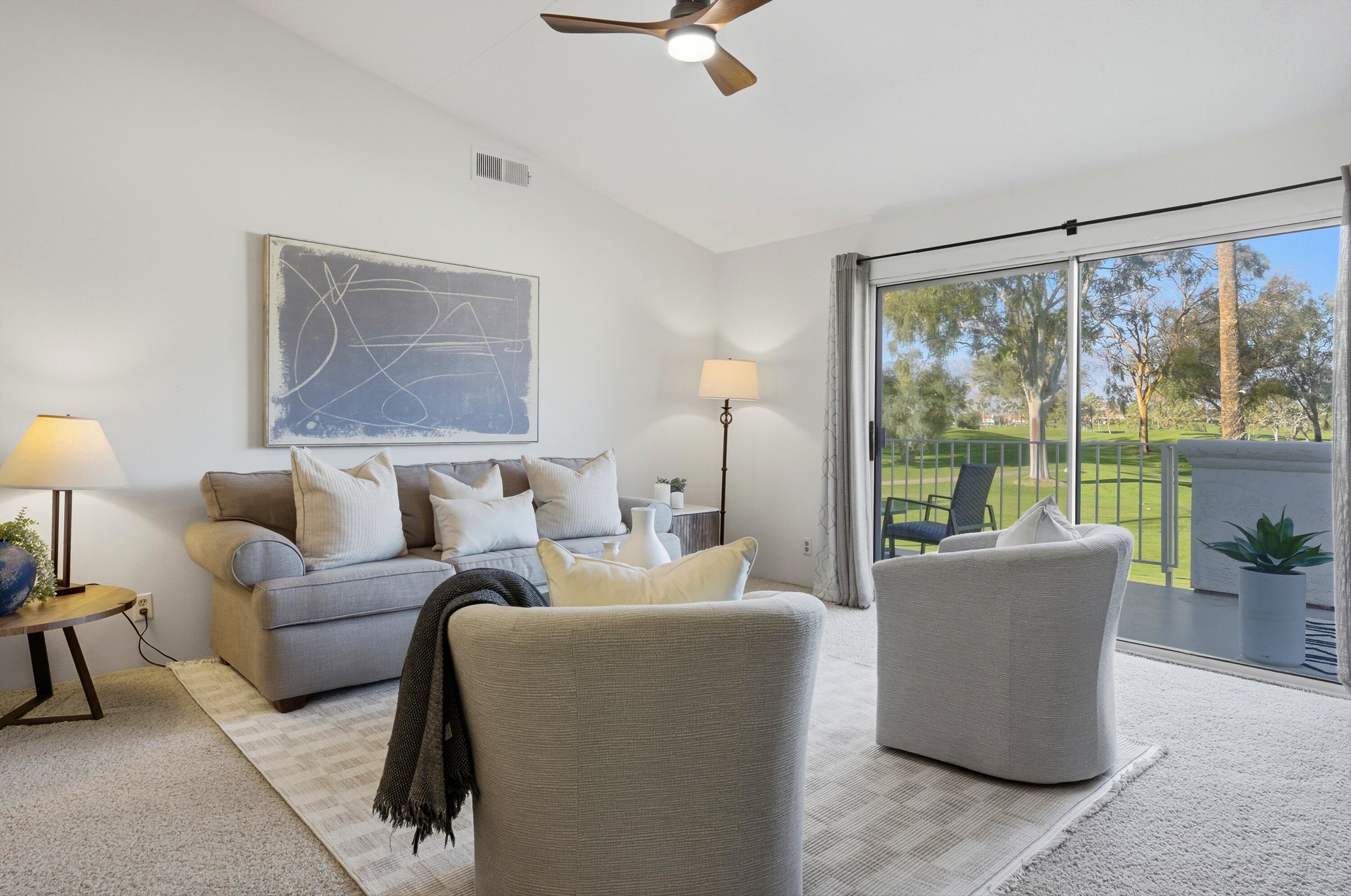 217 Desert Falls CIR