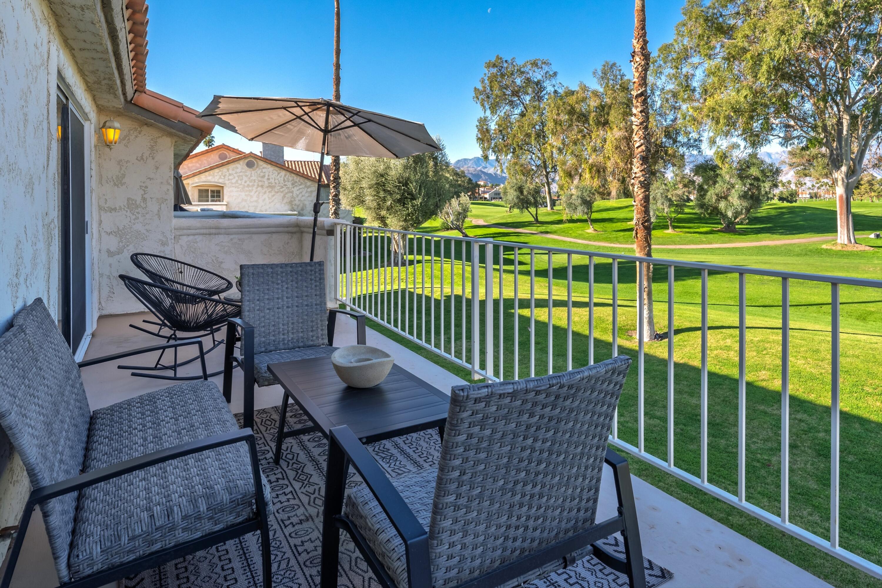 217 Desert Falls CIR