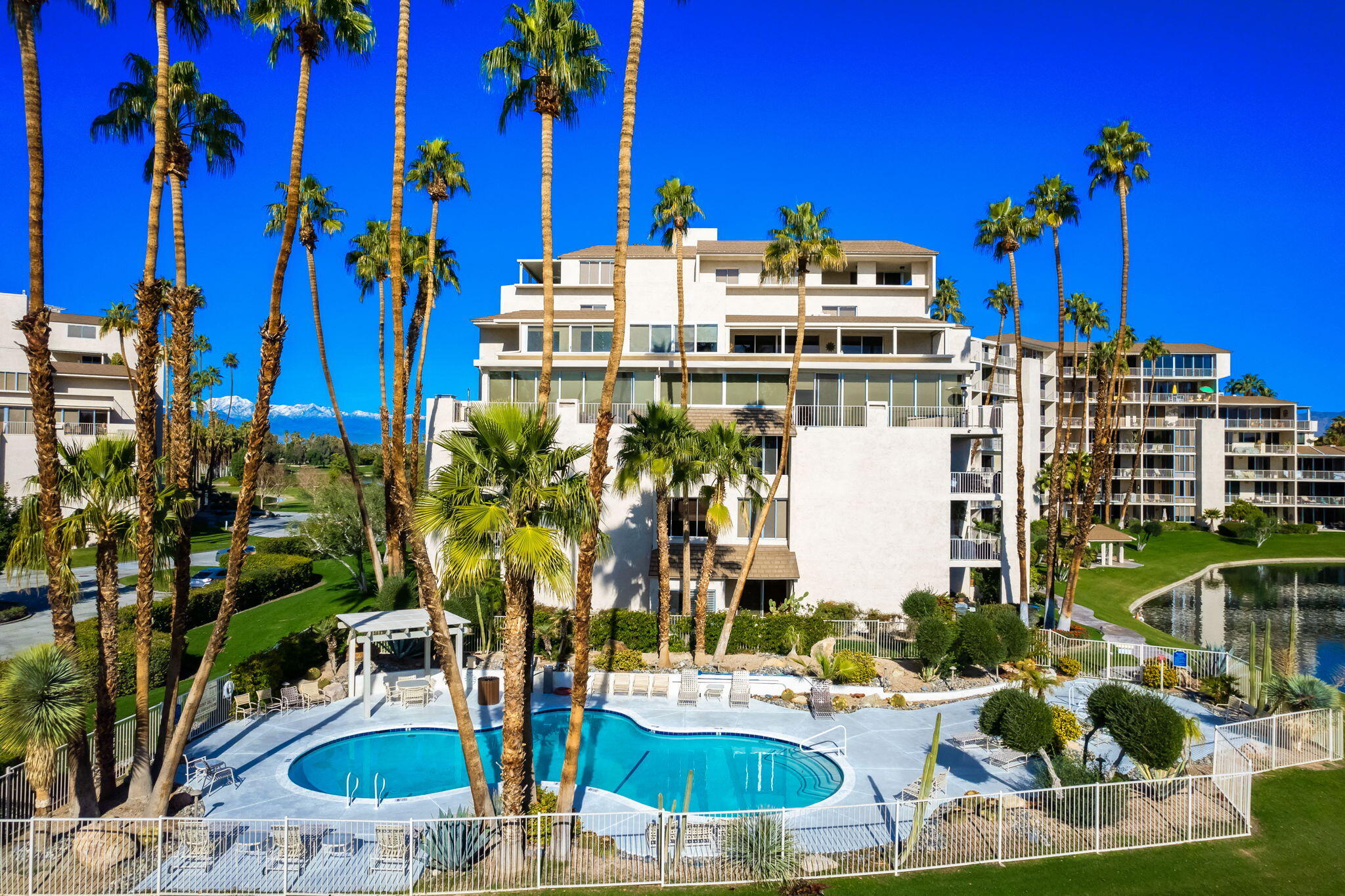 900 Island DR Unit: 403
