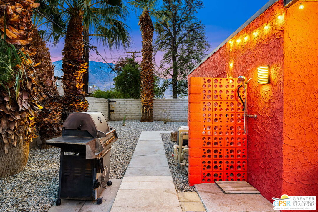 2655 E San Juan Rd
