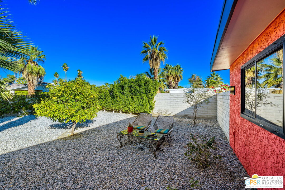 2655 E San Juan Rd