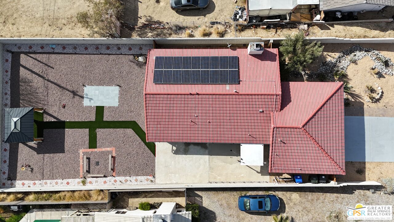 9888 Valencia Dr