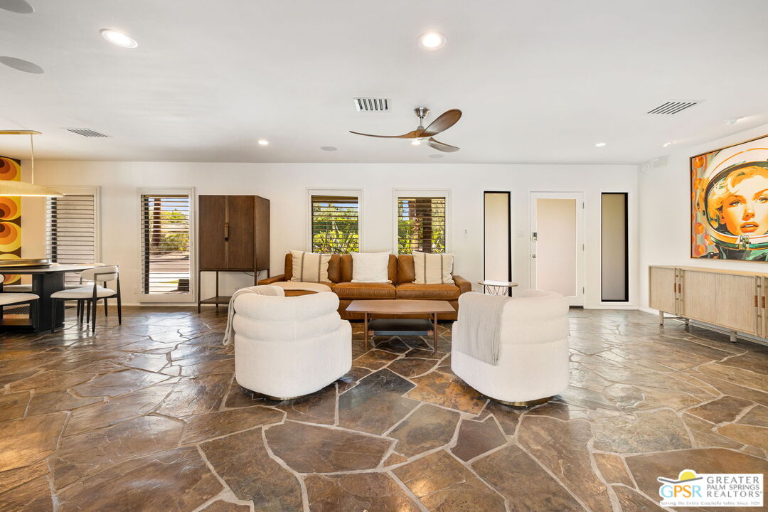 1151 S Calle Rolph