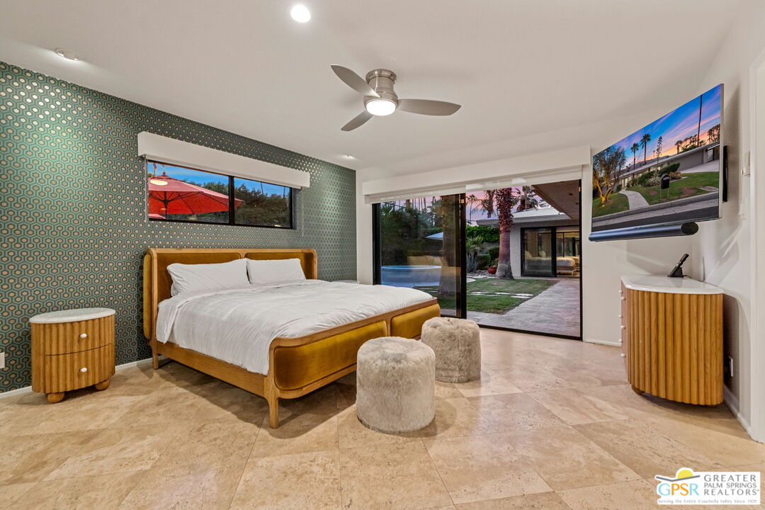 1151 S Calle Rolph