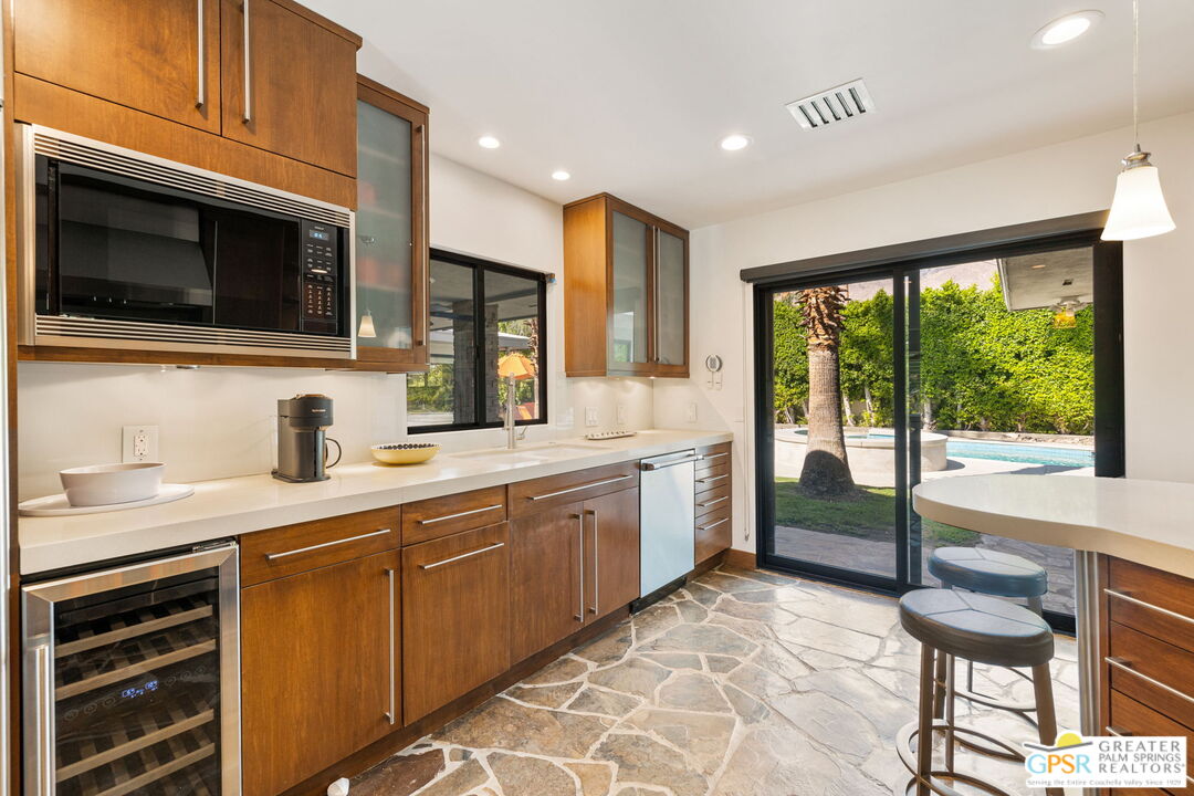 1151 S Calle Rolph