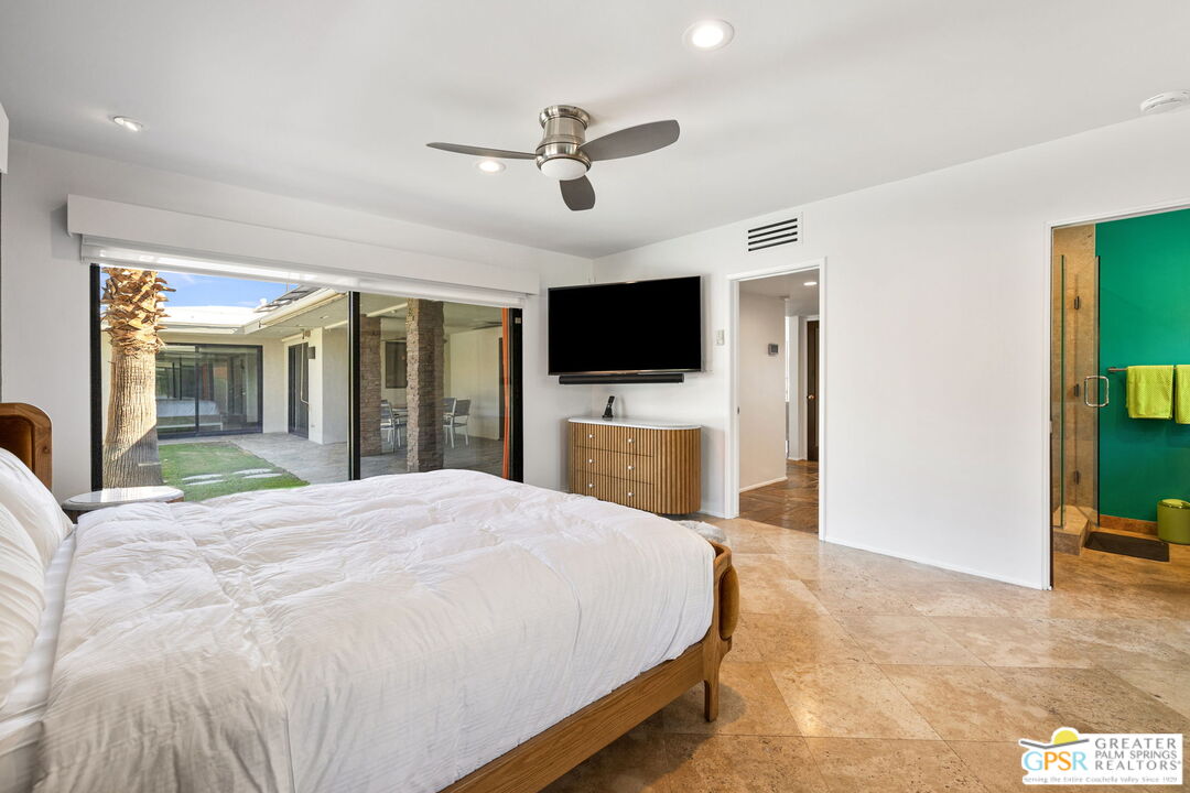 1151 S Calle Rolph