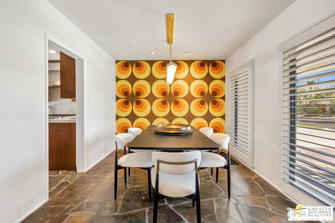 1151 S Calle Rolph
