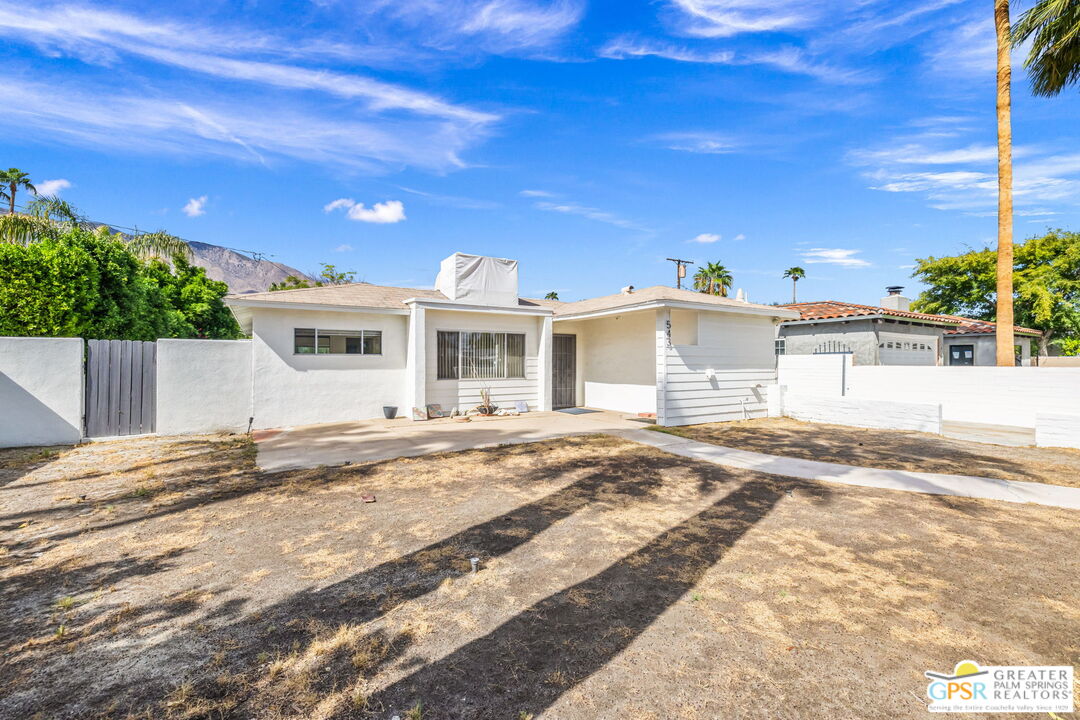 543 N Paseo De Anza