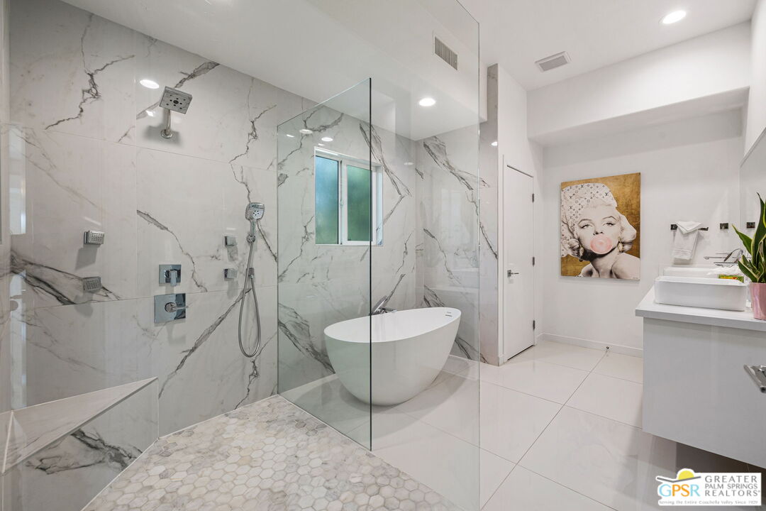 775 W Racquet Club Rd