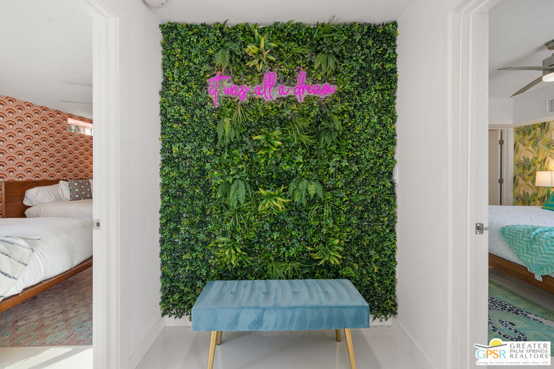 775 W Racquet Club Rd