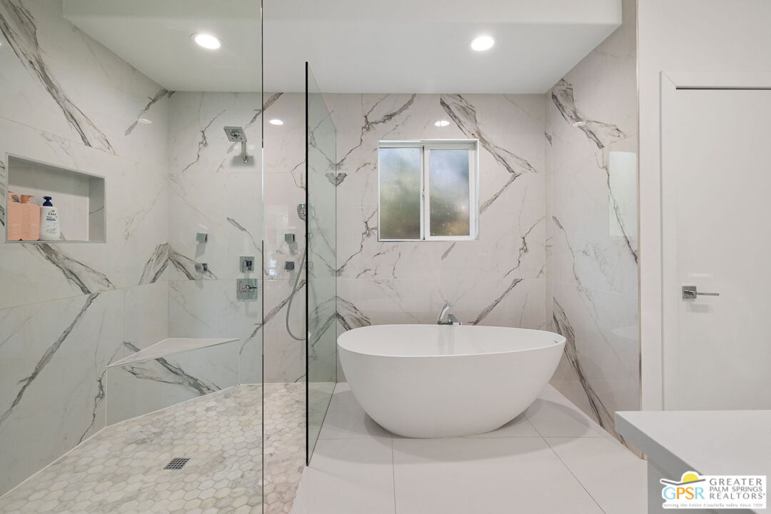 775 W Racquet Club Rd