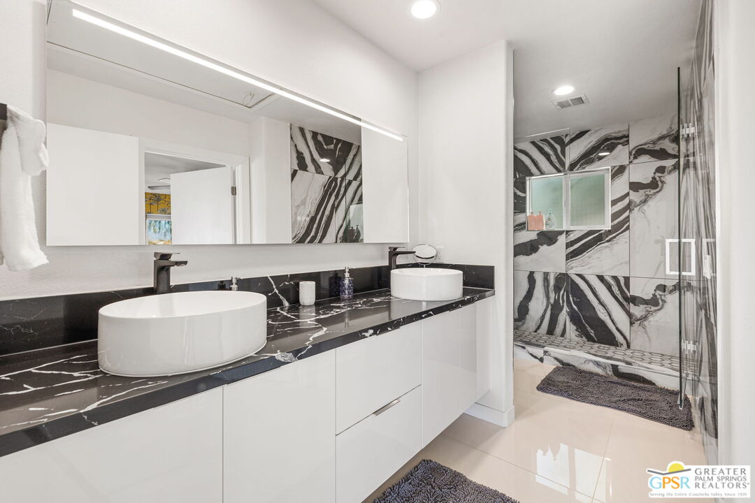 775 W Racquet Club Rd