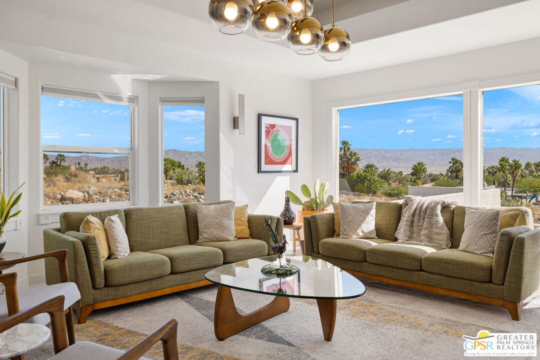 775 W Racquet Club Rd