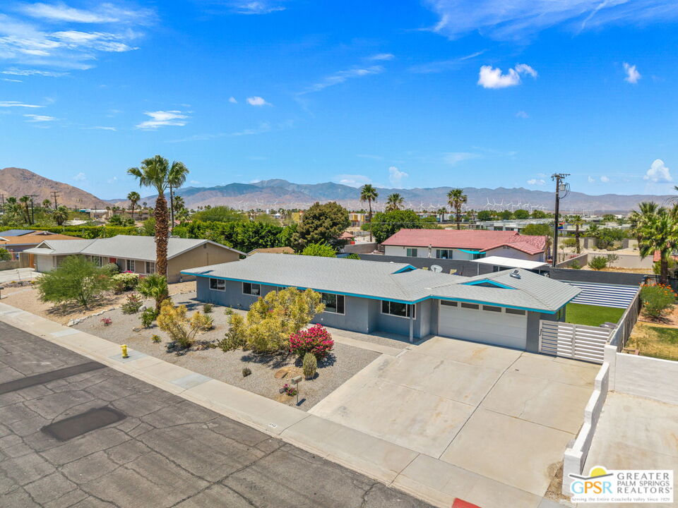 490 E Molino Rd