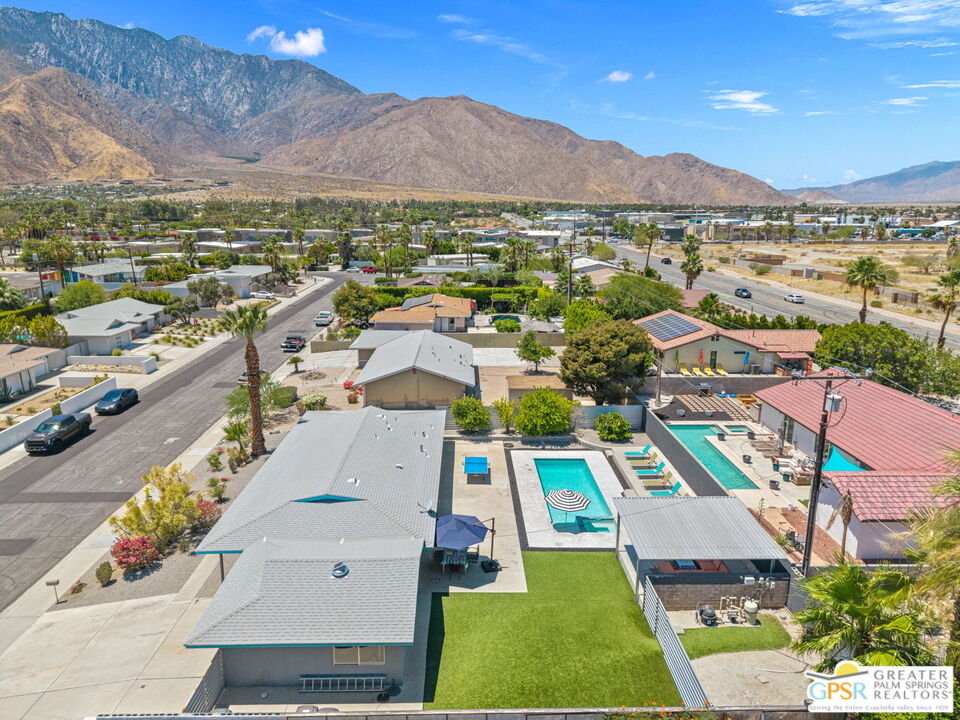 490 E Molino Rd