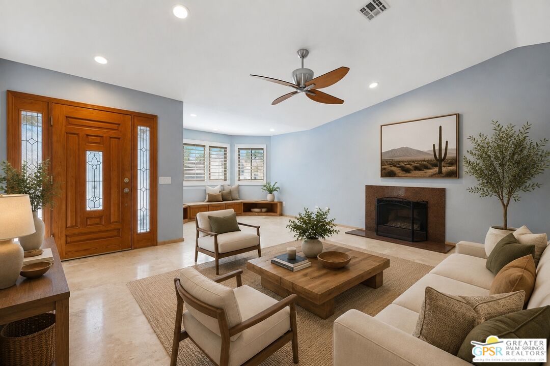 28465 Avenida Condesa