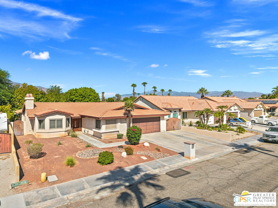 28465 Avenida Condesa