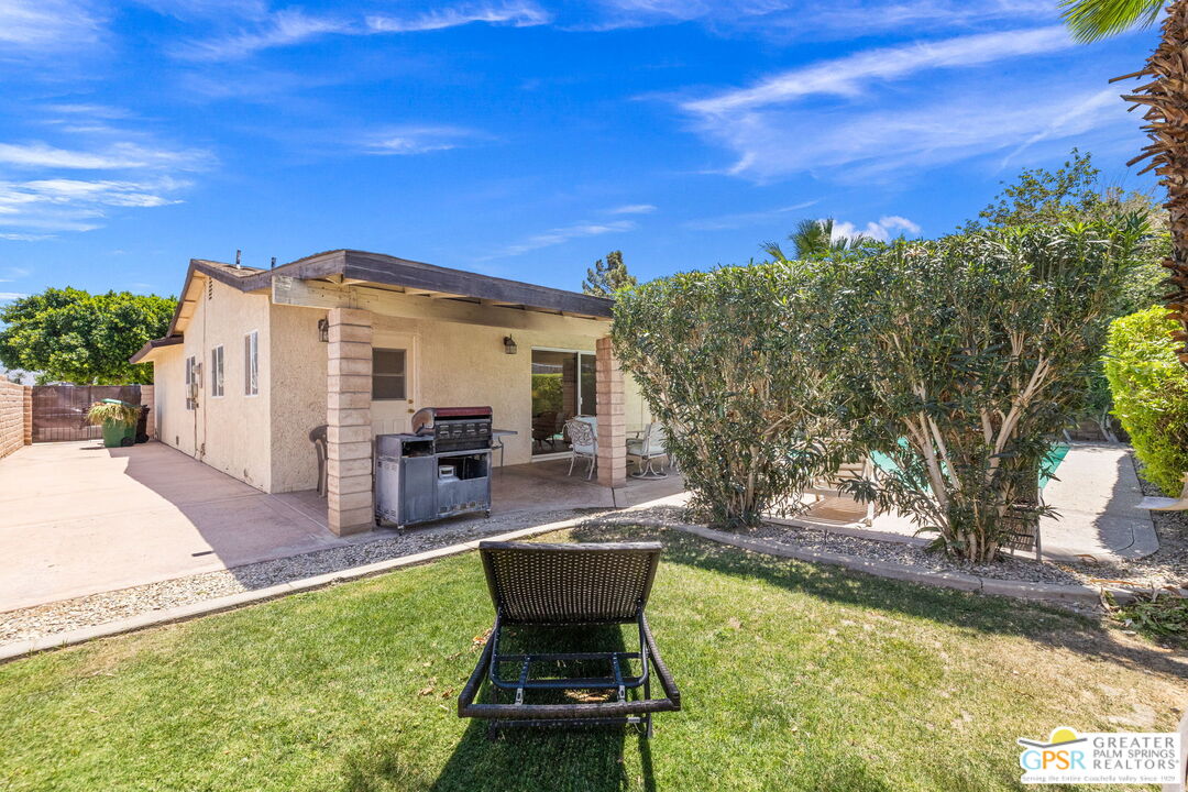 44593 Roundtable St