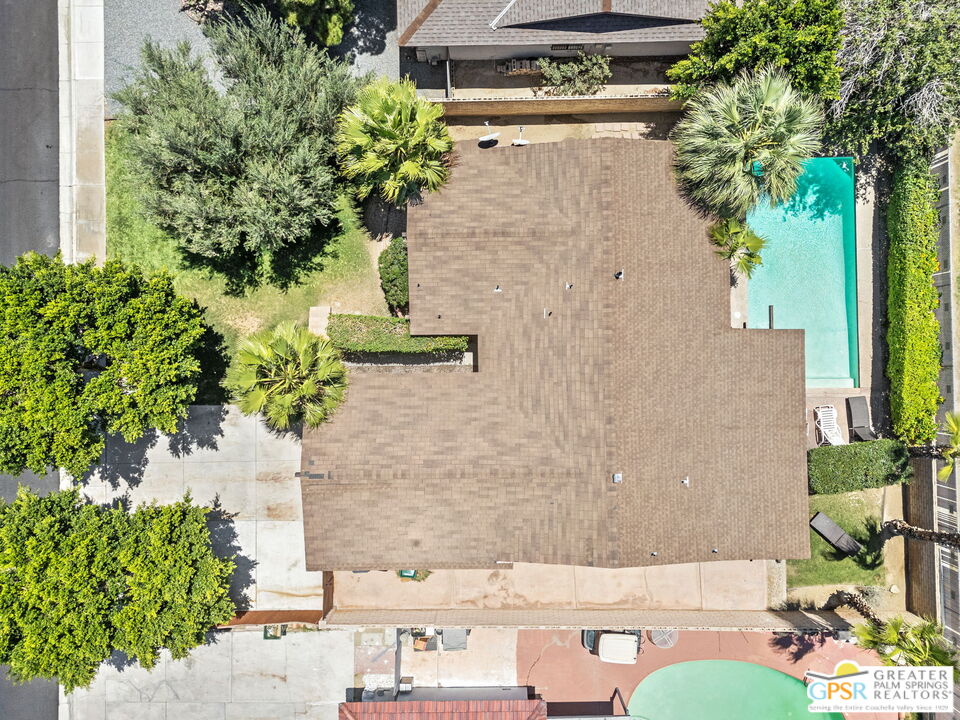 44593 Roundtable St