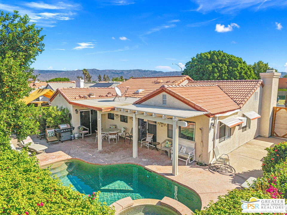 45847 Palm Meadows Dr
