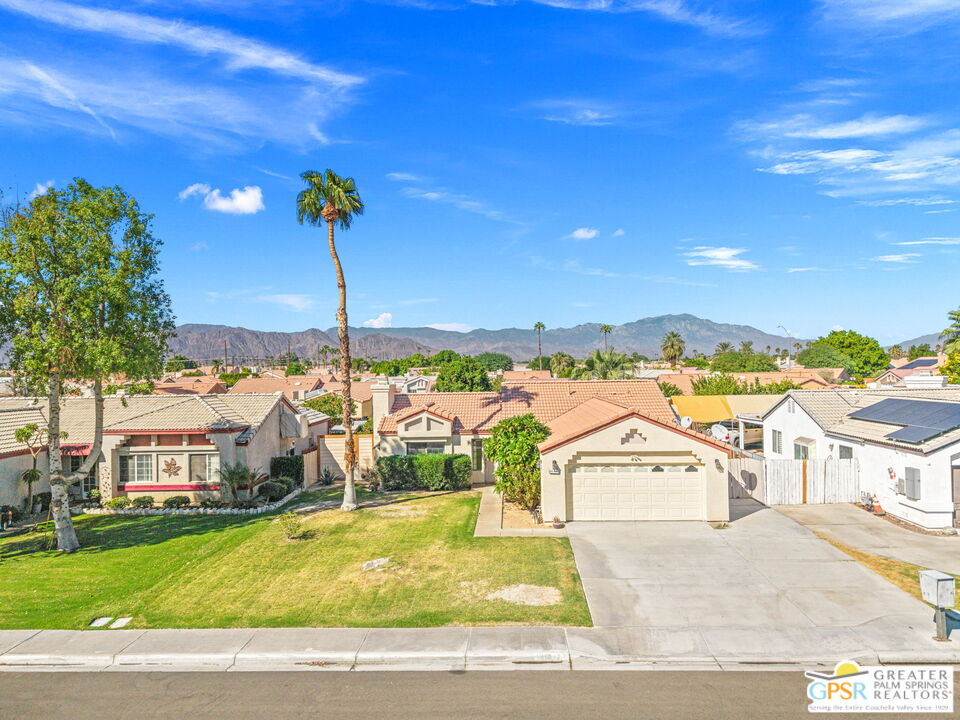 45847 Palm Meadows Dr