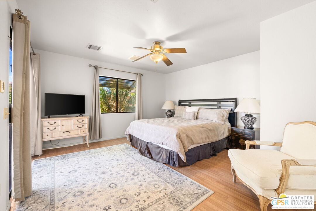 45847 Palm Meadows Dr